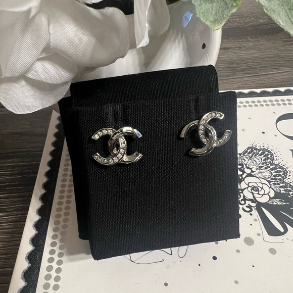 CHANEL Silver Mini Crystal CC Earrings - Picture 7 of 9